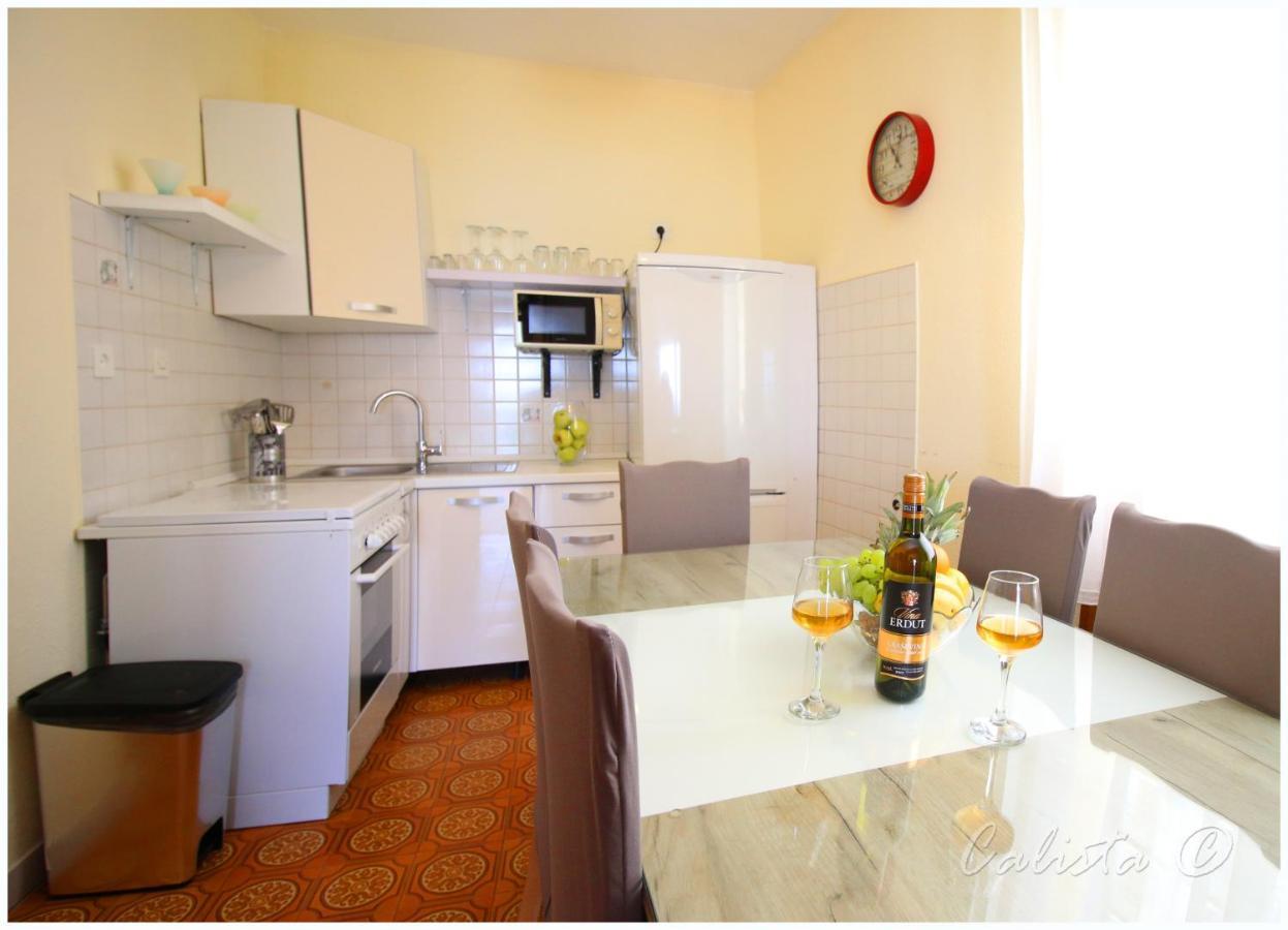 Apartman Smoljic 4+2 Primosten Exterior photo