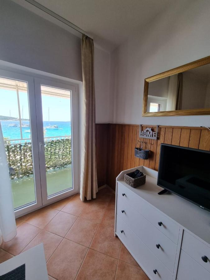 Apartman Smoljic 4+2 Primosten Exterior photo